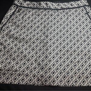 Liz Claiborne Black and White Geometric Pencil Skirt